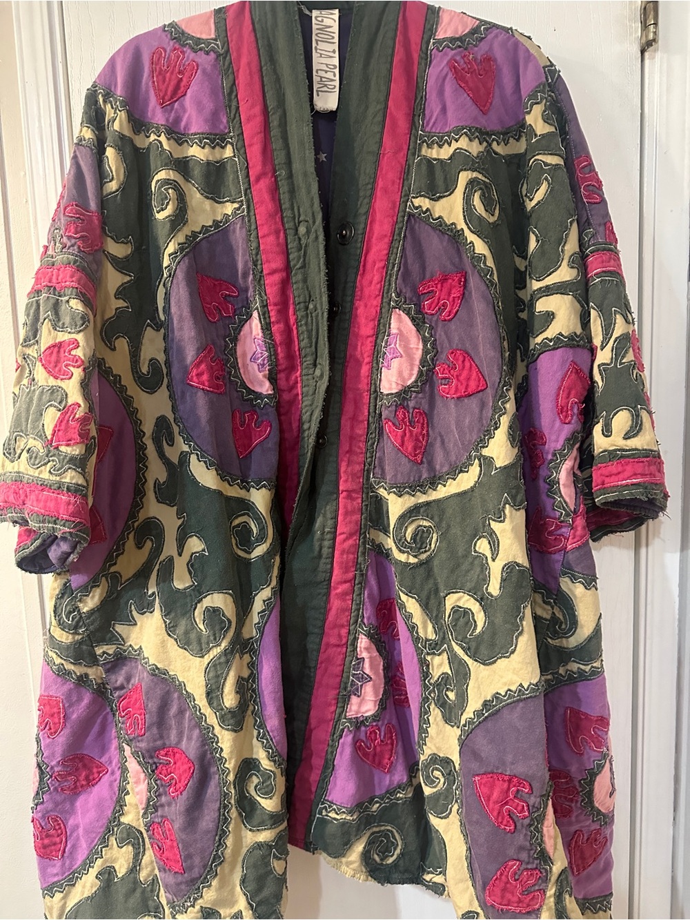 Vintage-Inspired Magnolia Pearl hippie Patchwork Kimono jacket - Pink Purple
